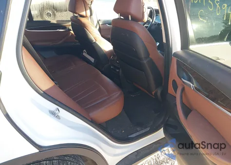 2016 BMW X5 xDrive35I z USA, uszkodzony, nr VIN 5UXKR0C50G0P30859